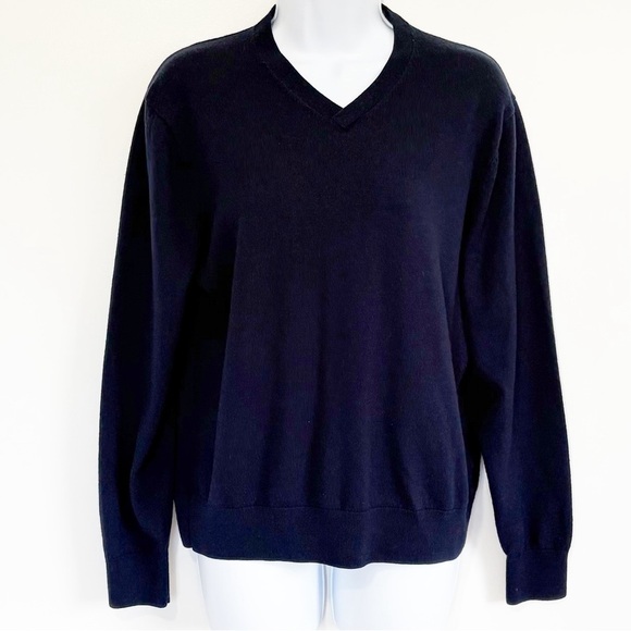 Saks Fifth Avenue Sweaters - SAKS FIFTH AVENUE Wool Sweater V Neck Cut Navy Blue Large